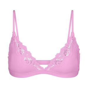 SKIMS FITS EVERYBODY LACE TRIANGLE BRALETTE LIMITED EDITION: PETAL SMALL